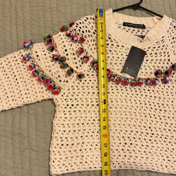 NWT Women’s Haute Rogue Kelly Pom Pom Crocheted Sweater | Small - Picture 9 of 10